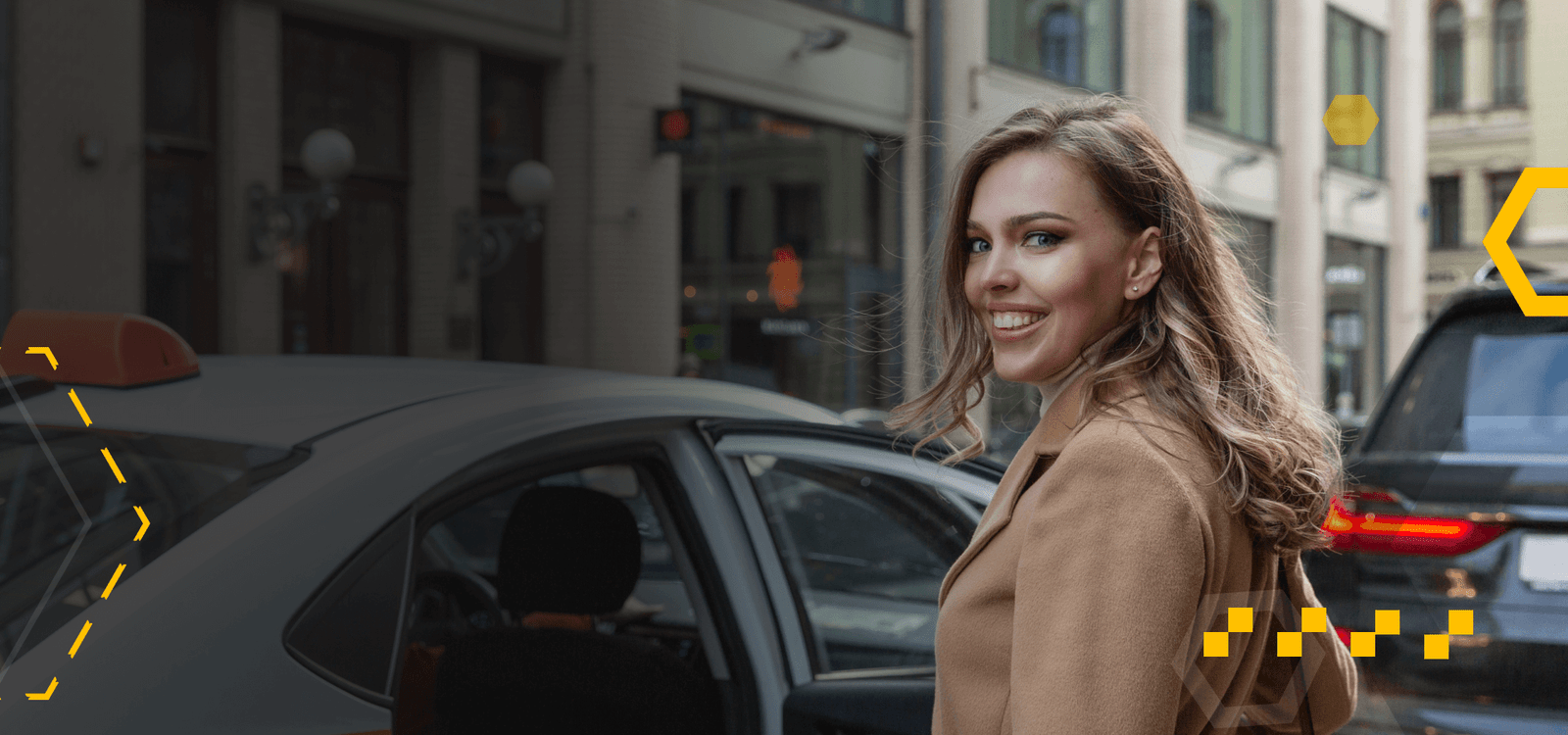 Avoyage- western girl smiling beside car